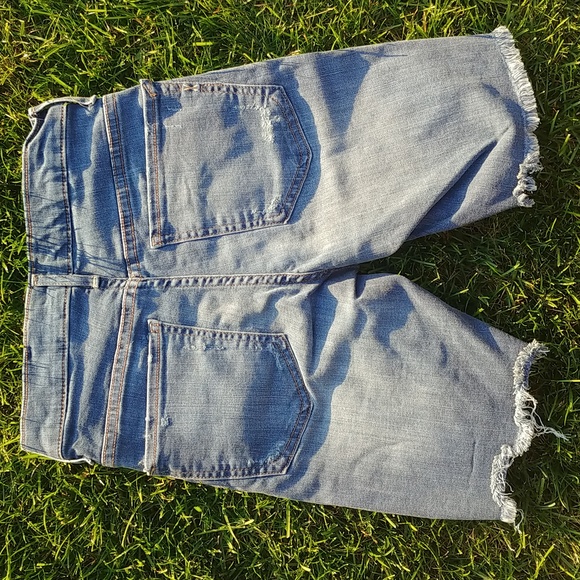 EXPRESS High Rise Bermuda Shorts - Picture 4 of 10